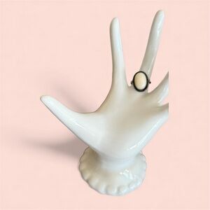 Elegant Black and White Oval Ring